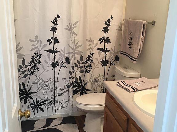 4th image of 2408 Churchill Ct