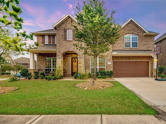 3rd image of 3427 Stone Springs Dr