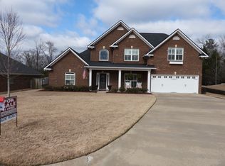 16 Maggy Ct, Phenix City, AL 36867