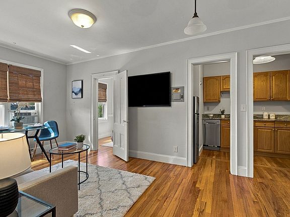 4th image of 5 Haskell St APT 43