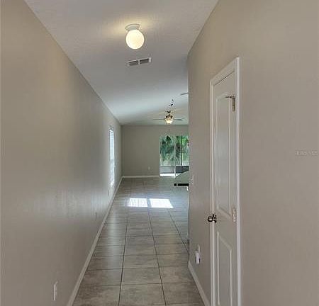 3rd image of 227 Cascade Bend Dr