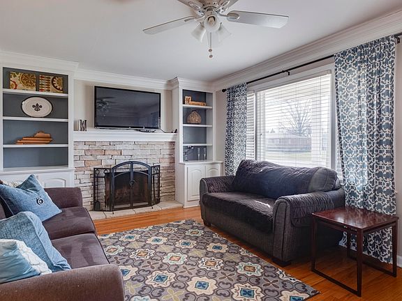 5th image of 8217 Aspen Ave