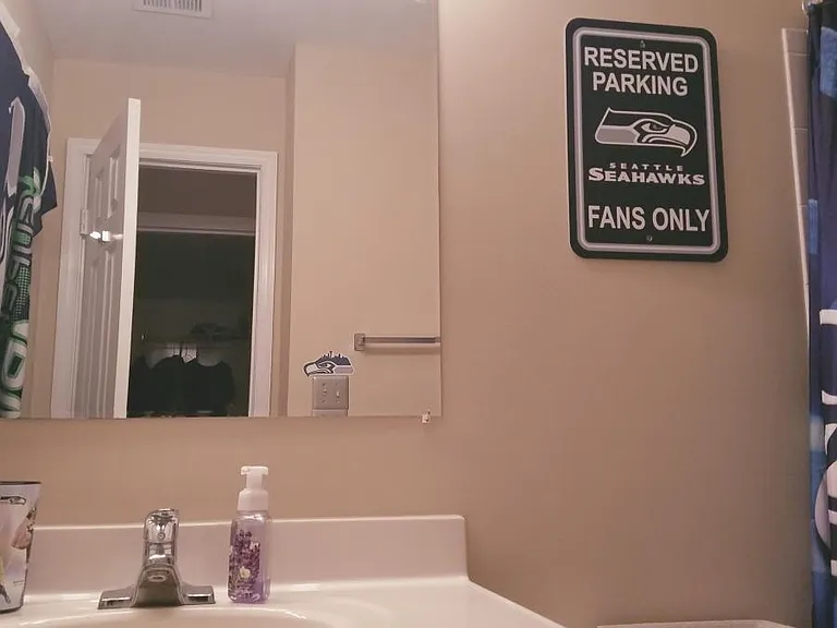 Full bathroom in basement