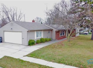 3203 Radford Dr, Toledo, OH 43614