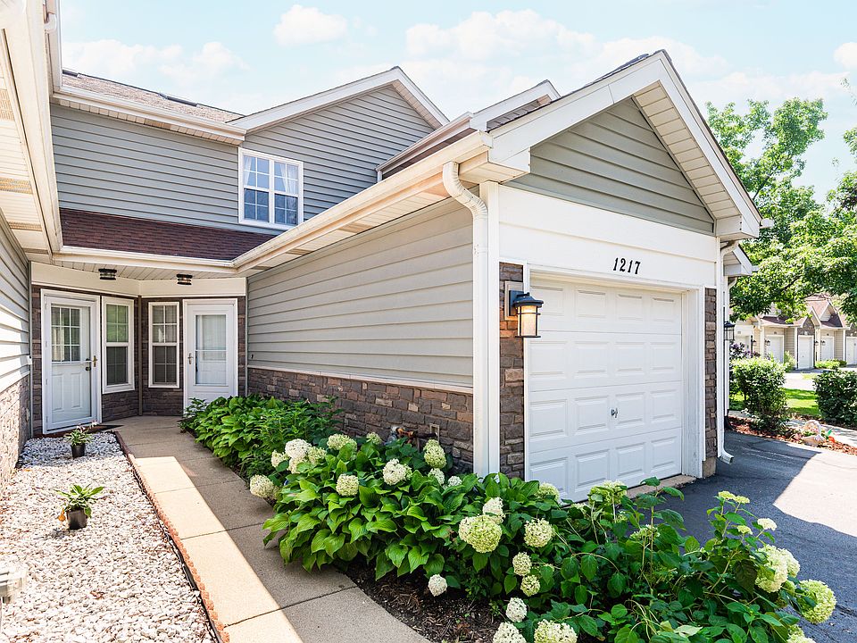 1st image of 1217 Cranbrook Dr