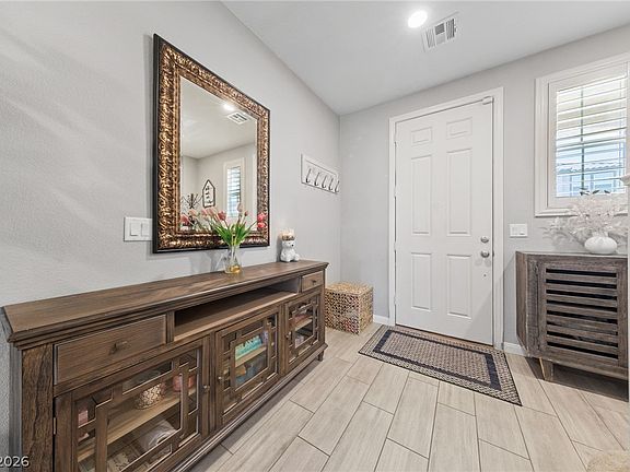 2nd image of 3854 Stadium Ave