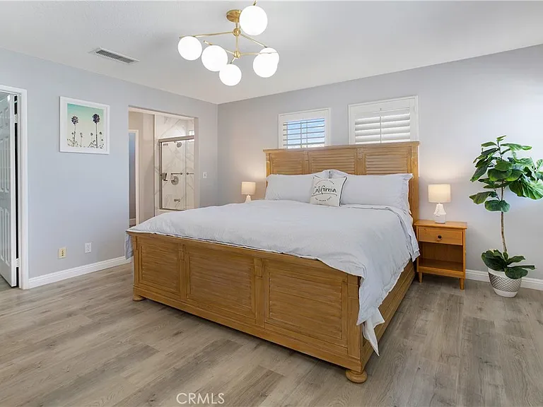205 Cherrybrook Ln — Photo 9