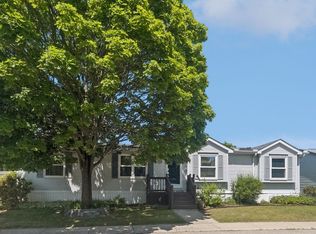 2500 Mann Rd Lot 313, Clarkston, MI 48346