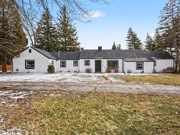 2705 McCarty Rd, Saginaw, MI 48603