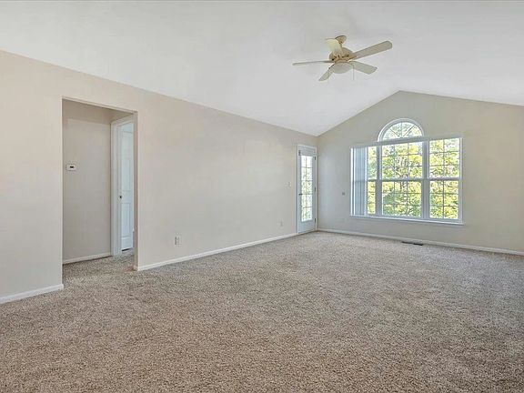 3rd image of 5452 Pine Aires Dr