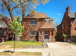 18106 Roselawn St, Detroit, MI 48221