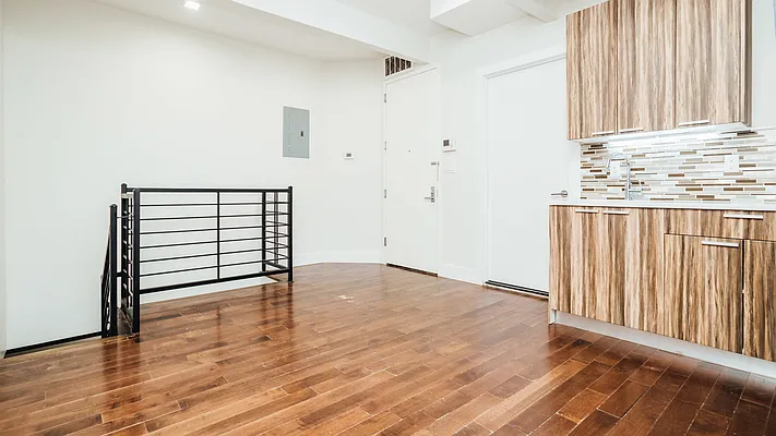 Rented by Nooklyn NYC LLC | media 13