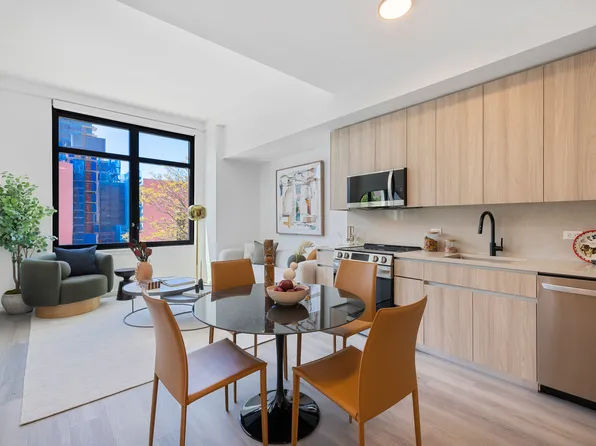 504 Sackett Street image 2 of 26