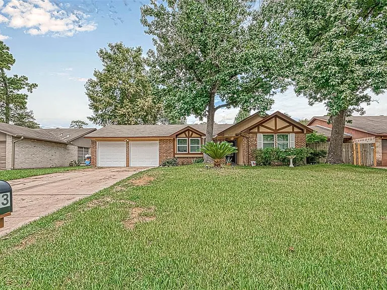 3623 Black Crickett Ct — Photo 18