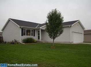 10651 Northloch St, Waverly, NE 68462