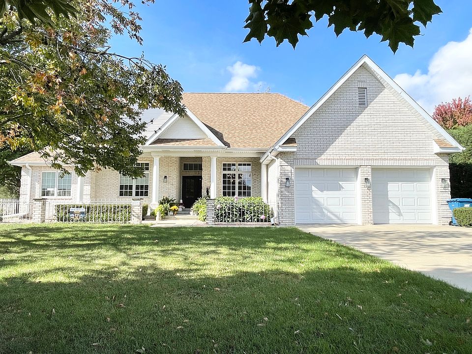 1st image of 1563 Carver Cir