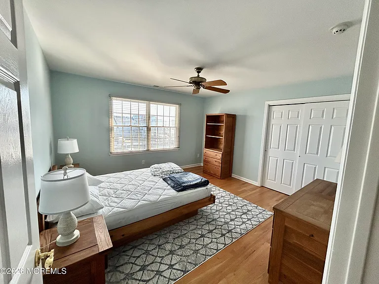 206 Pointe Dr — Photo 16