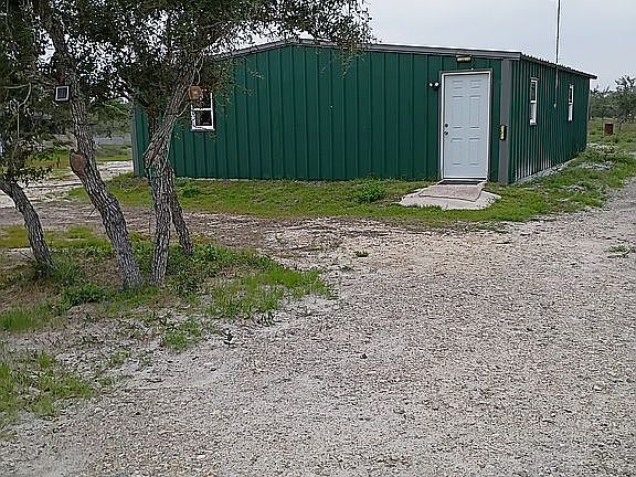 3rd image of 850 Alcala Rd