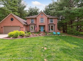 1215 Mizzen Dr, Okemos, MI 48864