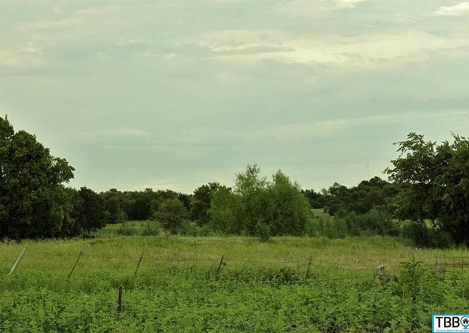2nd image of 1950 W Big Elm Rd