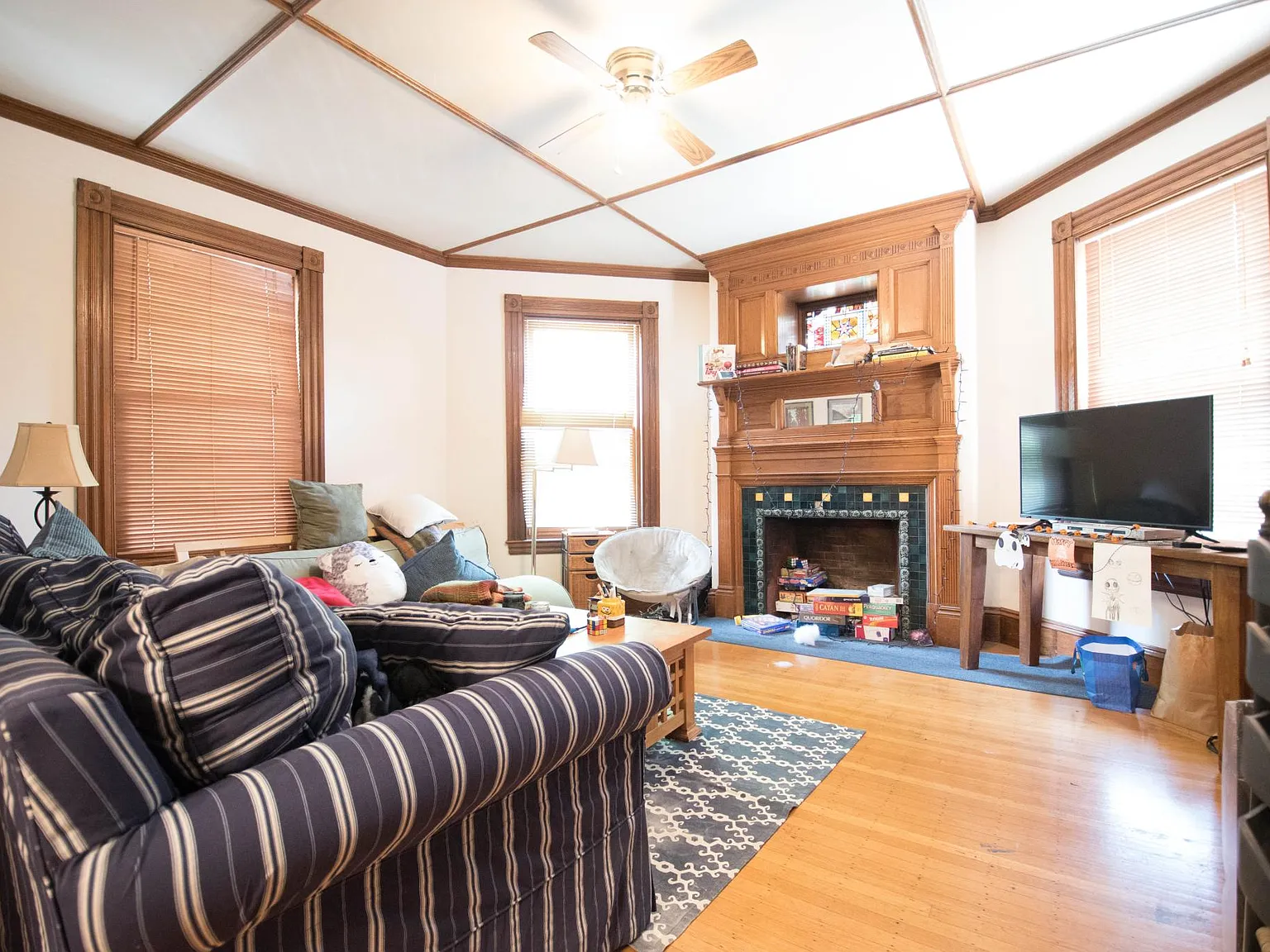 4 bed, 1400 sqft, $3,800 — Photo 2