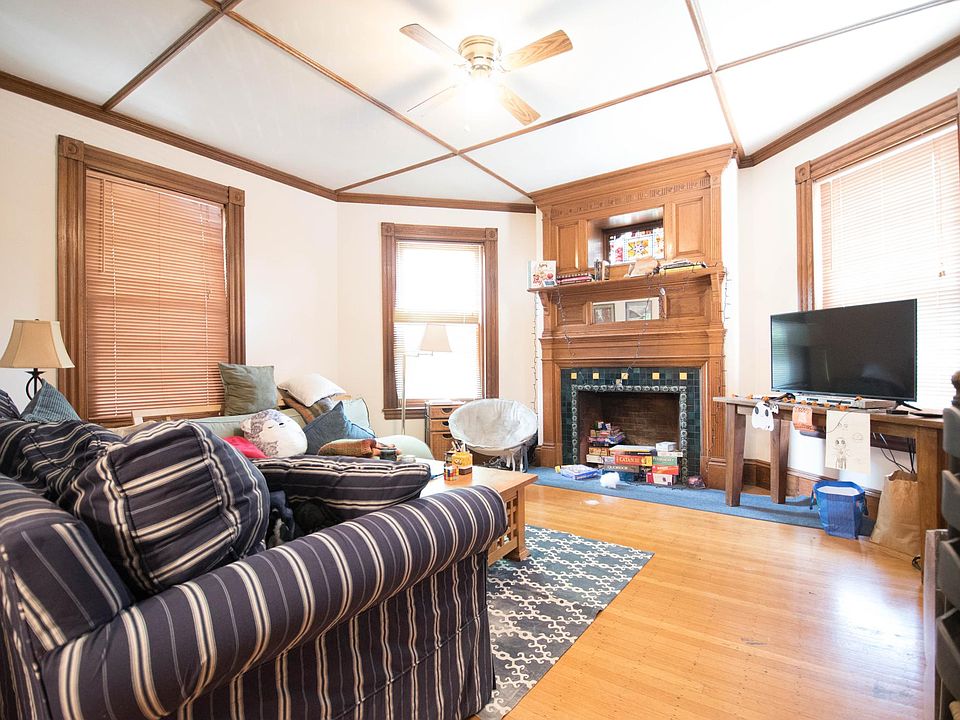 1st image of 12 Sparhawk St #1