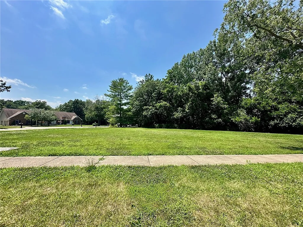 Timberlake Ests Lot 17 photo 1