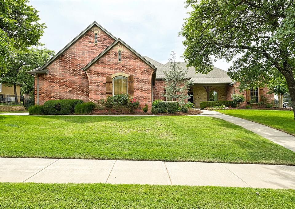 1st image of 10301 Berrywood Dr
