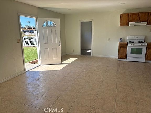 4th image of 15509 Amar Rd