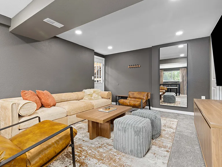 6775 Newland St — Photo 18