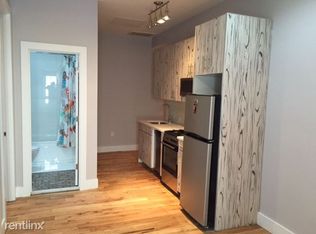 111 Roebling St, Brooklyn, NY 11211