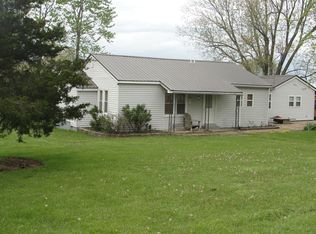 573 5th St, Summersville, MO 65571