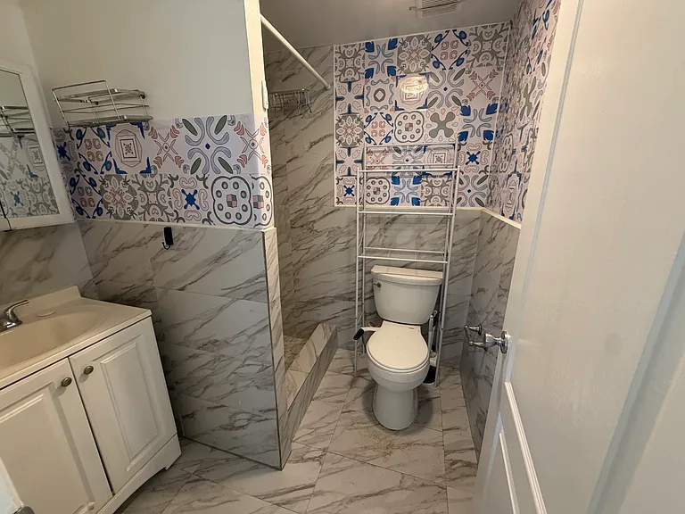 6915 SW 22nd St #6915 — Photo 17
