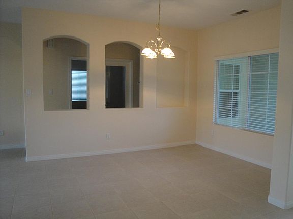 5th image of 10919 Vista Del Valle Dr