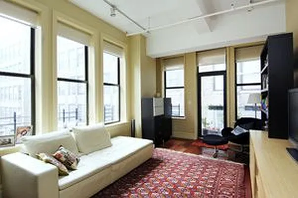 Sold by Douglas Elliman | media 16