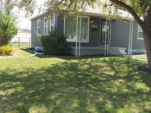 5th image of 692 Brookside Dr