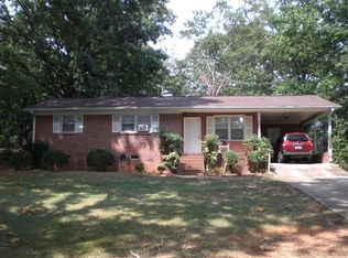 205 Fork Shoals Rd, Greenville, SC 29605