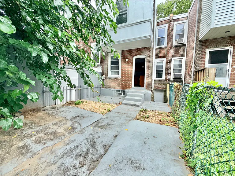1531 Cottman Ave — Photo 53