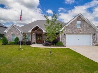 7750 S Shoreline Blvd, Benton, AR 72019