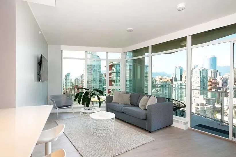 1 bed, 650 sqft, $3,200 — Photo 3