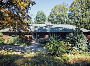 16 Old Stone Rd, Garrison, NY 10524