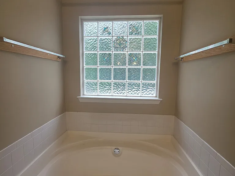 135 Kingsbrooke Cir — Photo 12