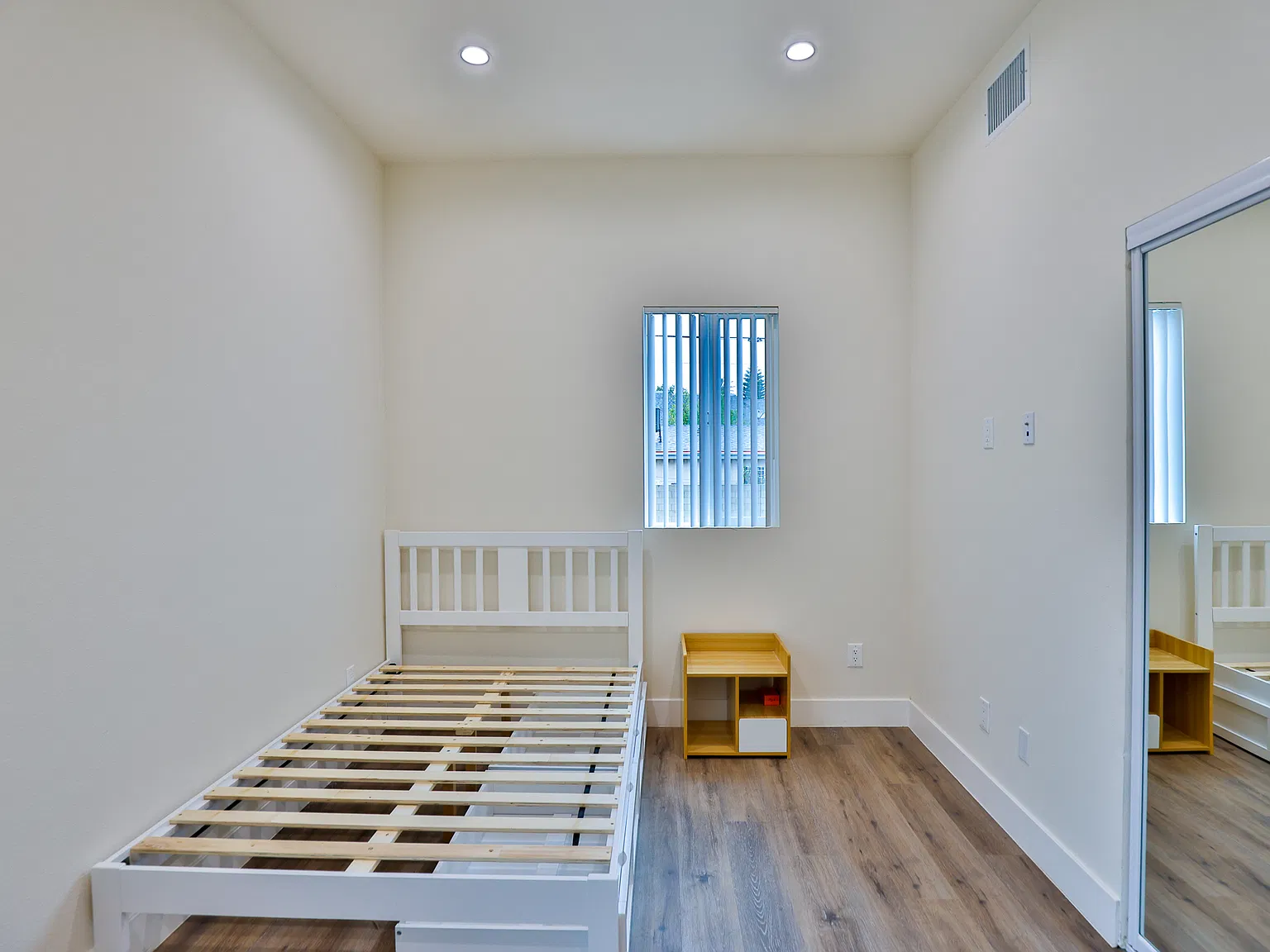 3 bed, $3,750 — Photo 2