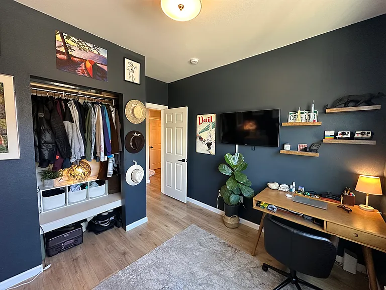 2818 Syracuse St #221 — Photo 42