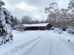 3801 W Walworth Rd, Macedon, NY 14502