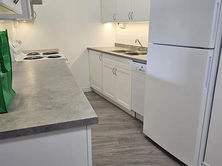 751 Pine St #109 — Photo 28