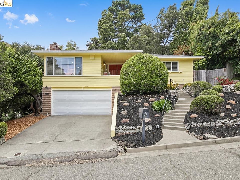 1st image of 1 Woodcrest Cir