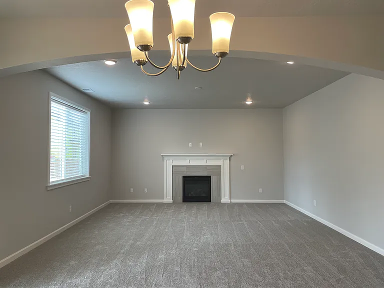 7170 SE Sarah Dr — Photo 9