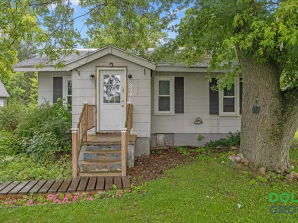 3946 Remembrance Rd NW, Grand Rapids, MI 49534