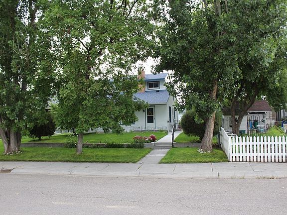 4th image of 611 N Cody Ave